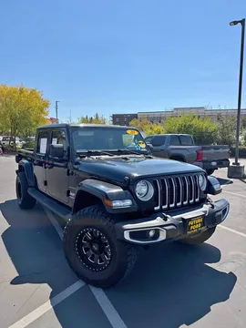 2020 Jeep Gladiator Overland Pickup 4D 5 ft
