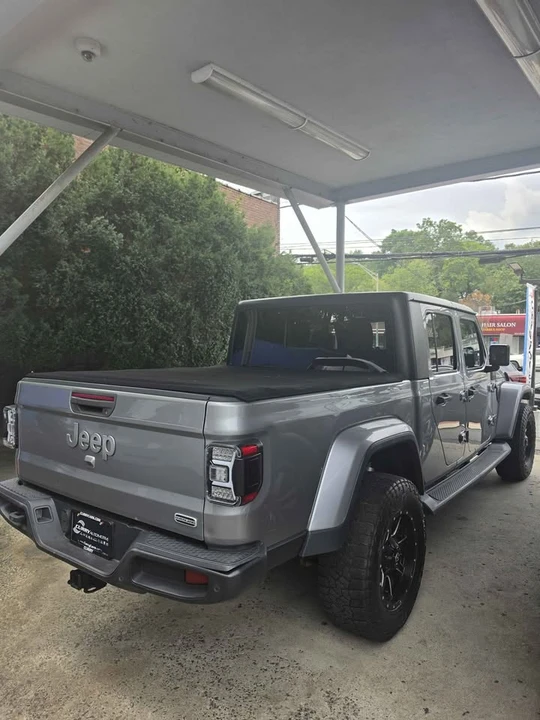 2020 Jeep JT Gladiator - Image 6 of 9