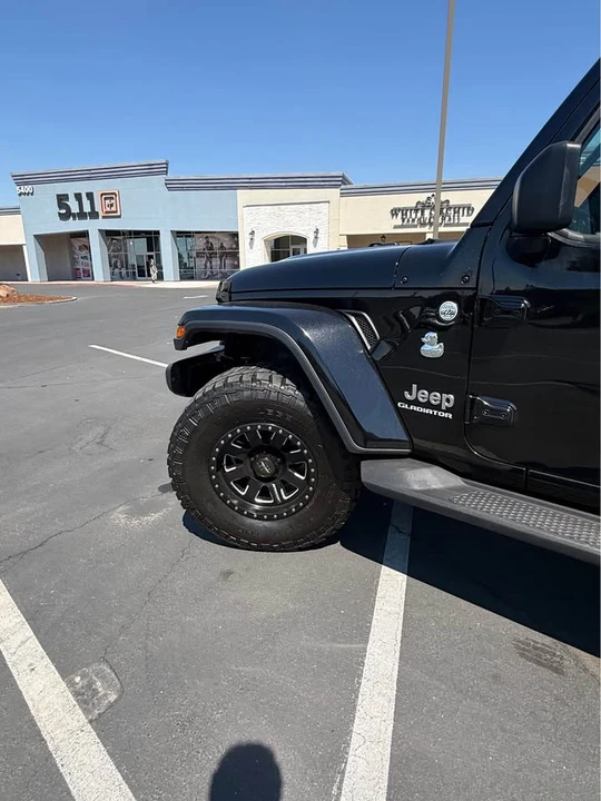 2020 Jeep JT Gladiator - Image 7 of 10