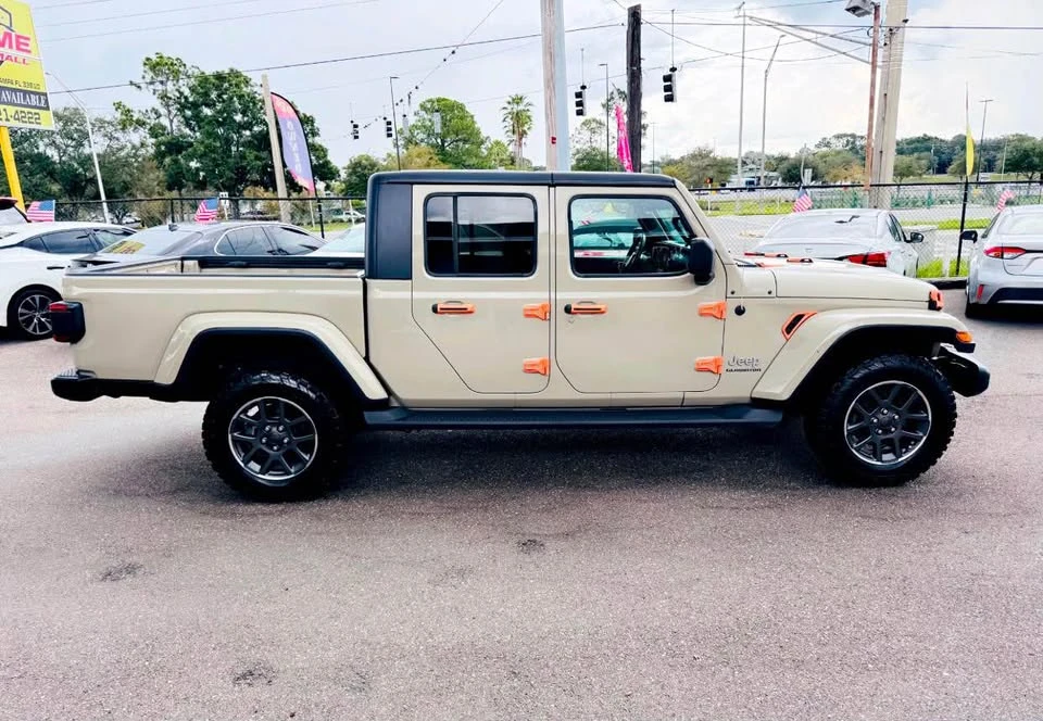 2020 Jeep JT Gladiator - Image 9 of 20