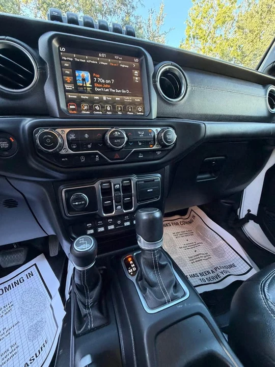 2020 Jeep JT Gladiator - Image 12 of 14
