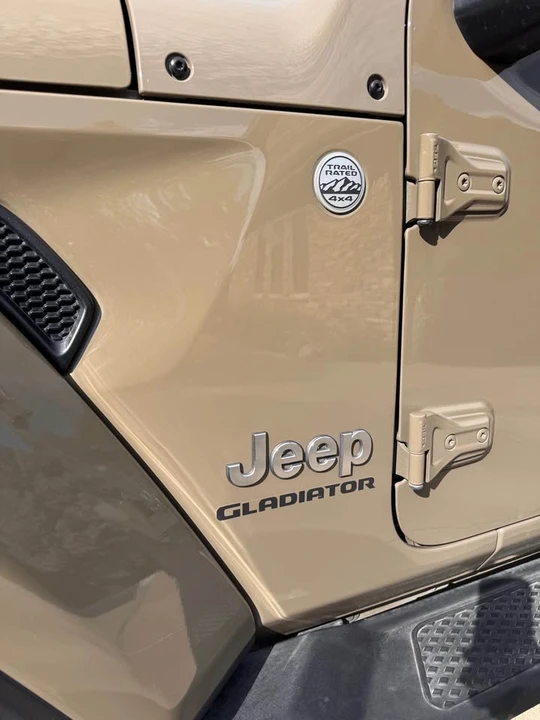 2020 Jeep JT Gladiator - Image 4 of 11