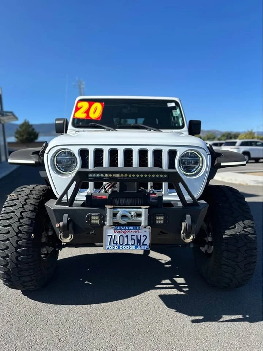 2020 Jeep JT Gladiator - Image 2 of 12
