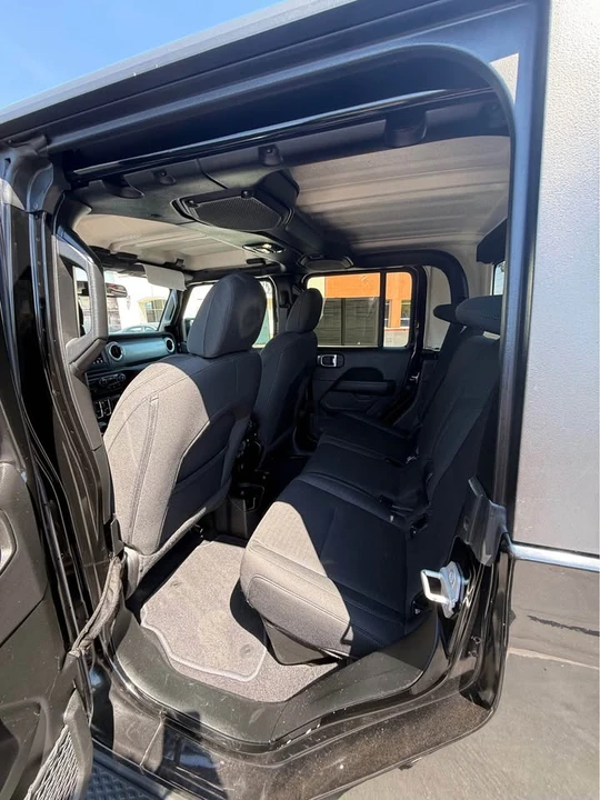 2020 Jeep JT Gladiator - Image 10 of 10