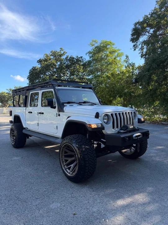 2020 Jeep JT Gladiator - Image 2 of 14
