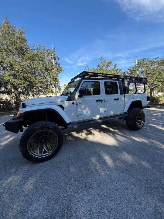 2020 Jeep JT Gladiator - Image 3 of 14