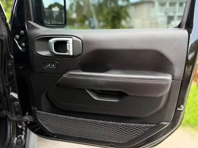 2020 Jeep JT Gladiator - Image 13 of 19