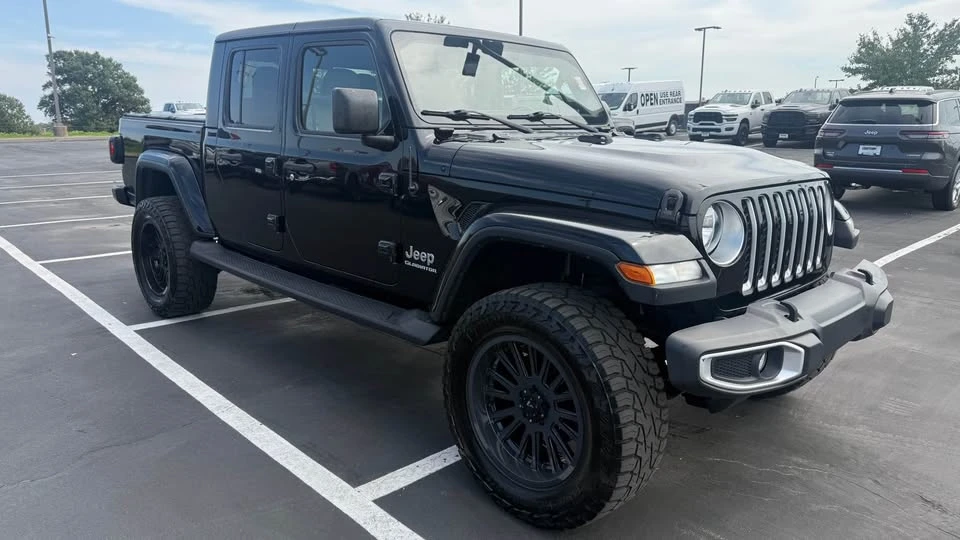 2020 Jeep JT Gladiator - Image 2 of 10