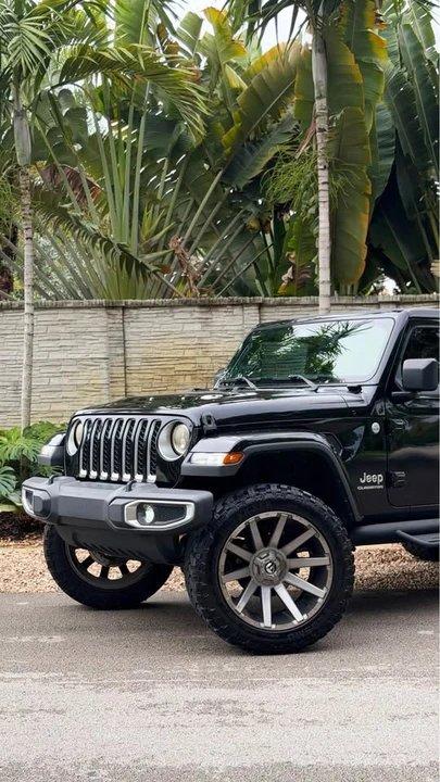 2020 Jeep JT Gladiator - Image 2 of 10