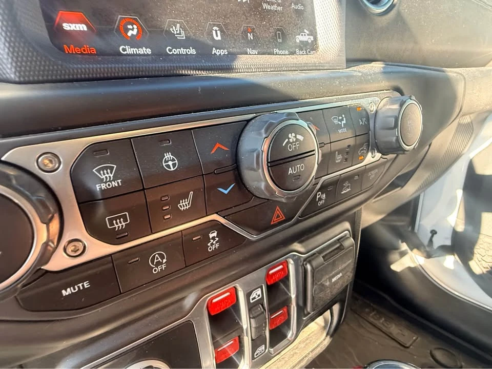 2020 Jeep JT Gladiator - Image 12 of 16