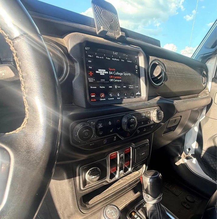 2020 Jeep JT Gladiator - Image 14 of 16