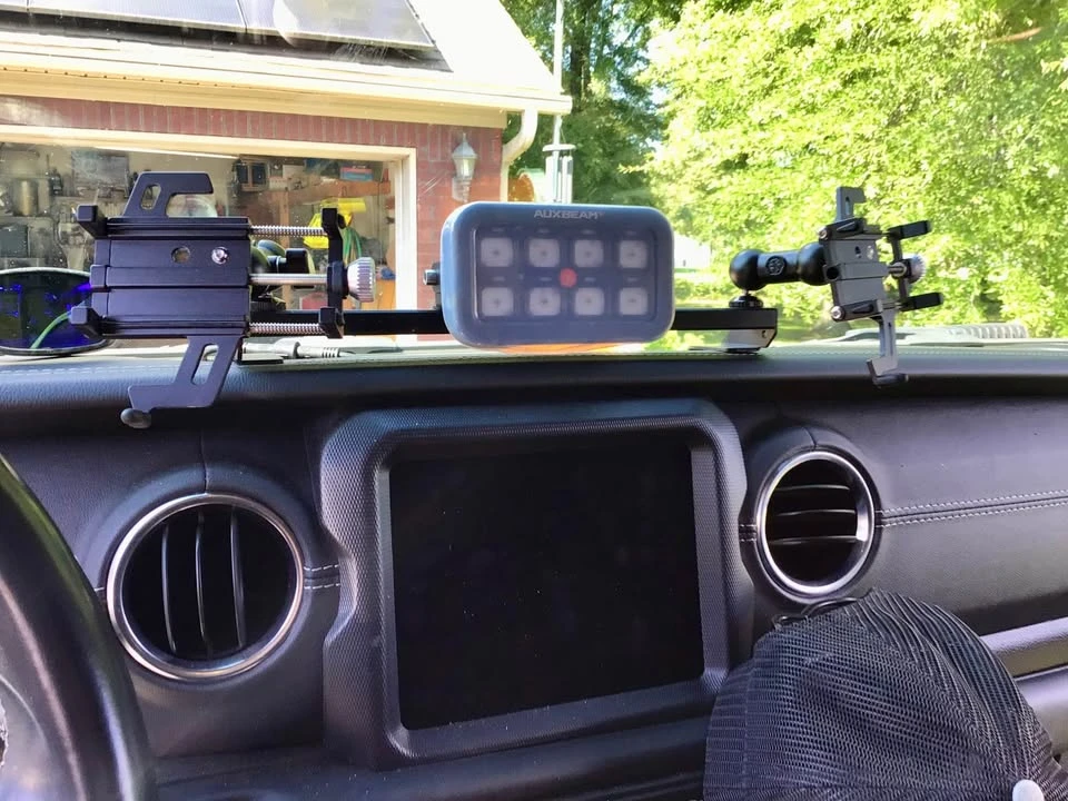 2020 Jeep JT Gladiator - Image 8 of 9