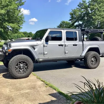 2020 Jeep Gladiator Overland Pickup 4D 5 ft