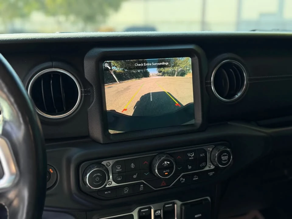 2020 Jeep JT Gladiator - Image 15 of 20