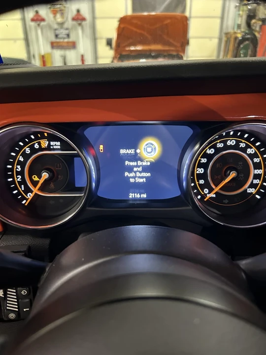 2020 Jeep JT Gladiator - Image 10 of 15