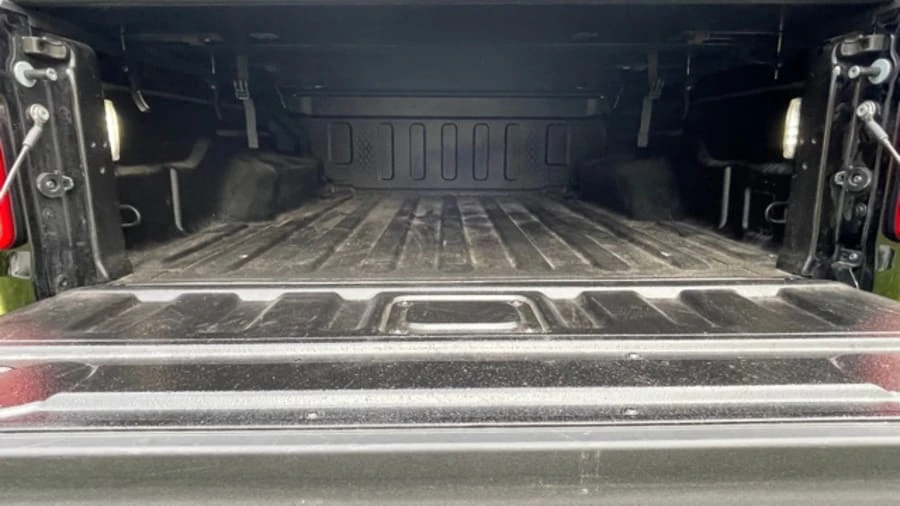 2020 Jeep JT Gladiator - Image 23 of 29
