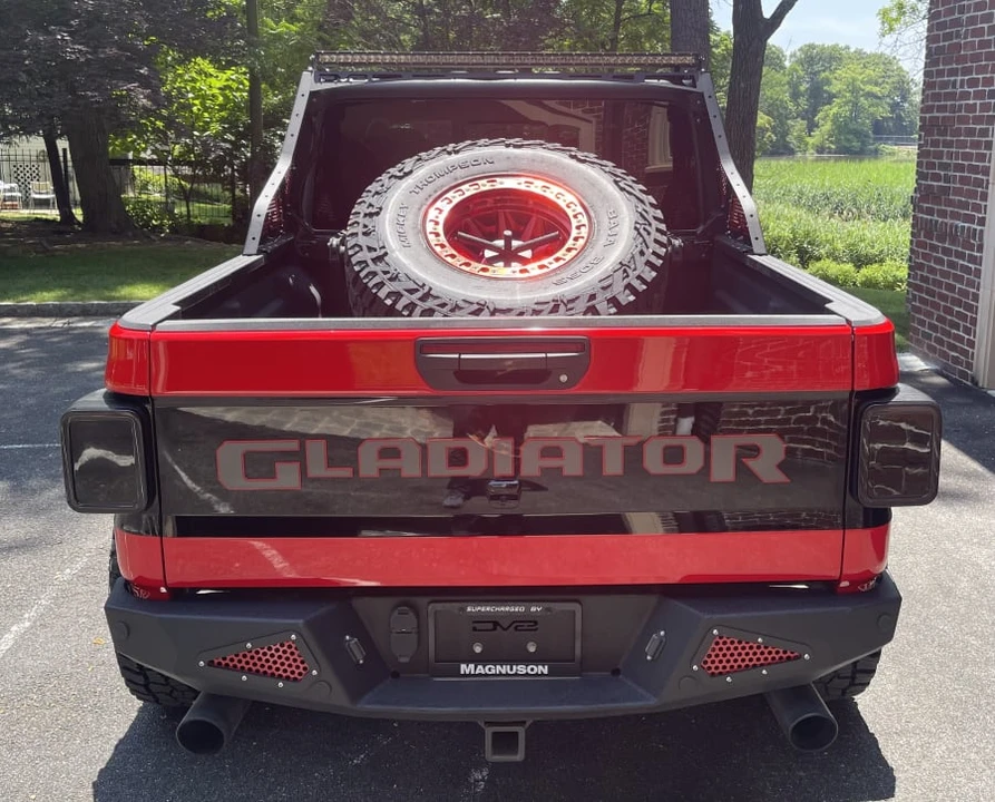 2020 Jeep JT Gladiator - Image 9 of 29