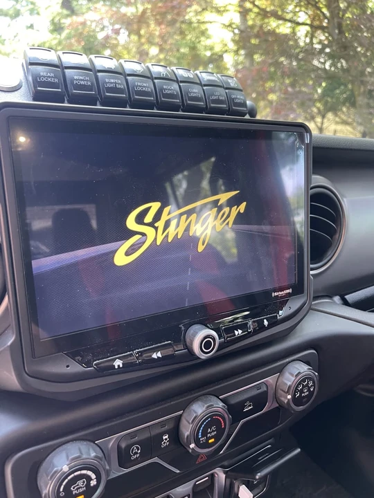 2020 Jeep JT Gladiator - Image 27 of 29