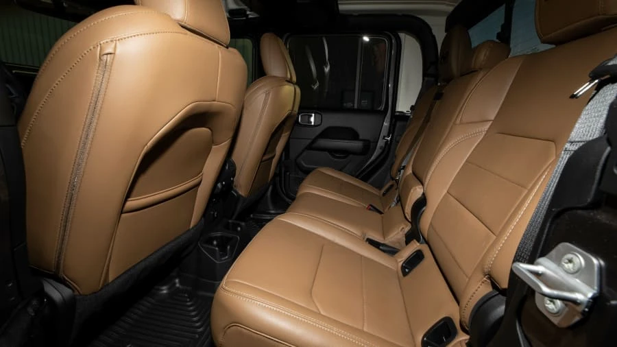 2020 Jeep JT Gladiator - Image 22 of 31