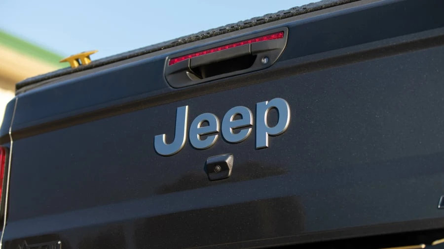 2020 Jeep JT Gladiator - Image 29 of 31