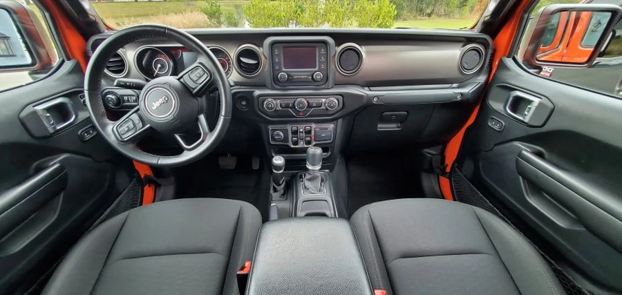 2020 Jeep JT Gladiator - Image 24 of 30