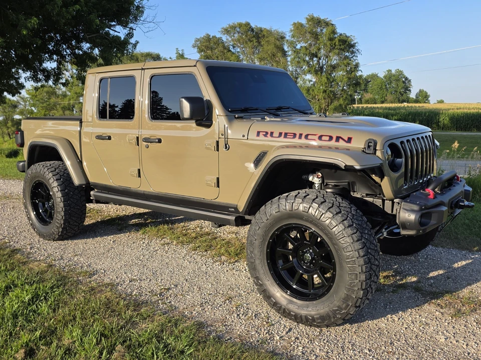 2020 Jeep JT Gladiator - Image 10 of 31