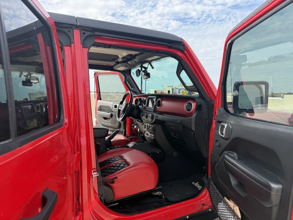 2020 Jeep JT Gladiator - Image 15 of 21