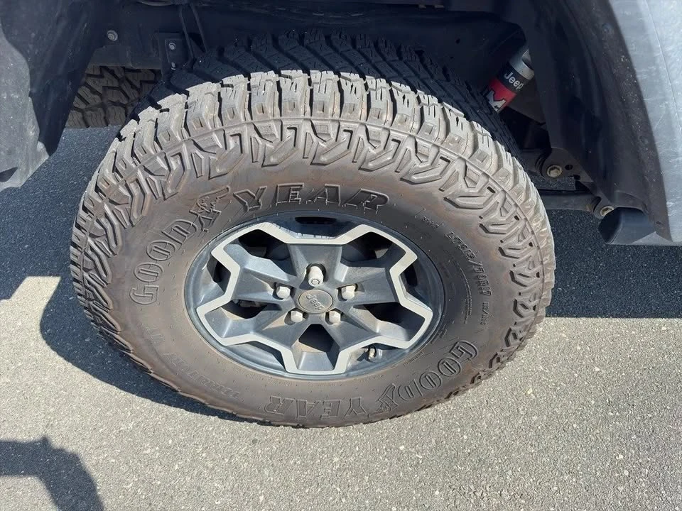 2020 Jeep JT Gladiator - Image 10 of 14