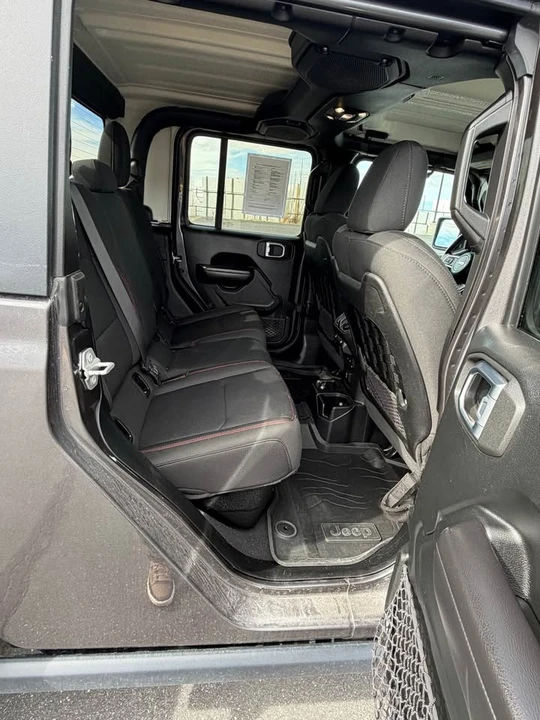 2020 Jeep JT Gladiator - Image 13 of 16
