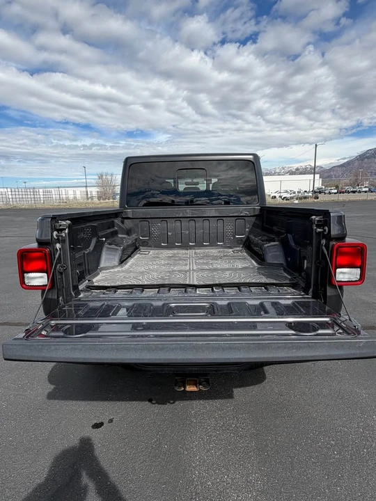 2020 Jeep JT Gladiator - Image 9 of 16