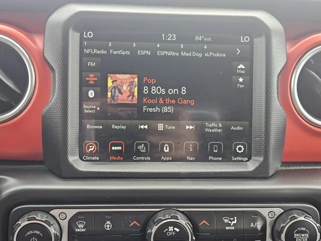 2020 Jeep JT Gladiator - Image 16 of 20