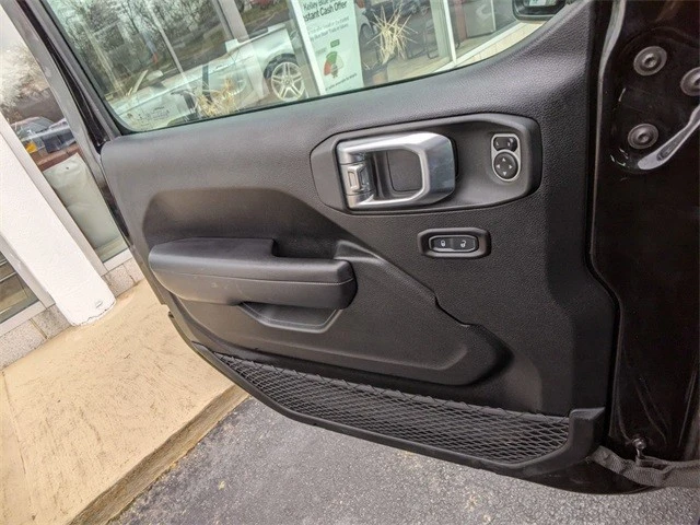 2020 Jeep JT Gladiator - Image 18 of 21