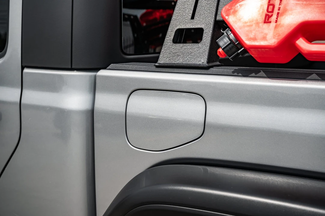 2020 Jeep JT Gladiator - Image 20 of 31