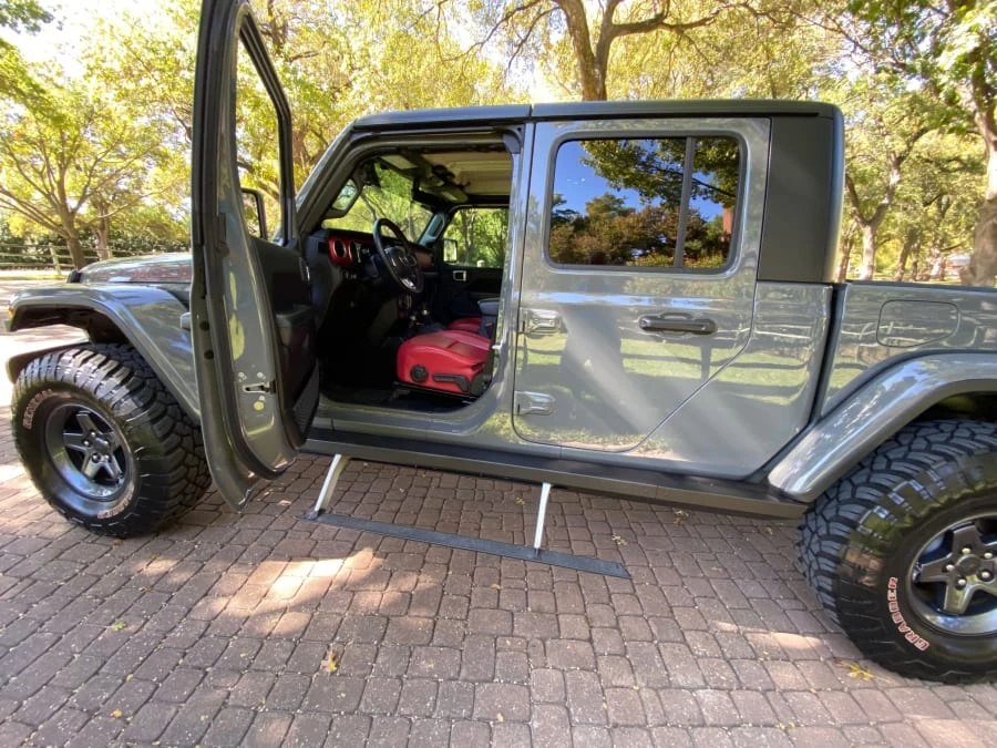 2020 Jeep JT Gladiator - Image 6 of 10