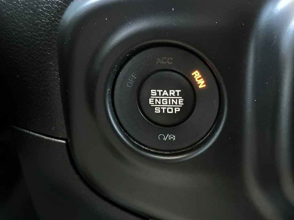 2020 Jeep JT Gladiator - Image 24 of 31