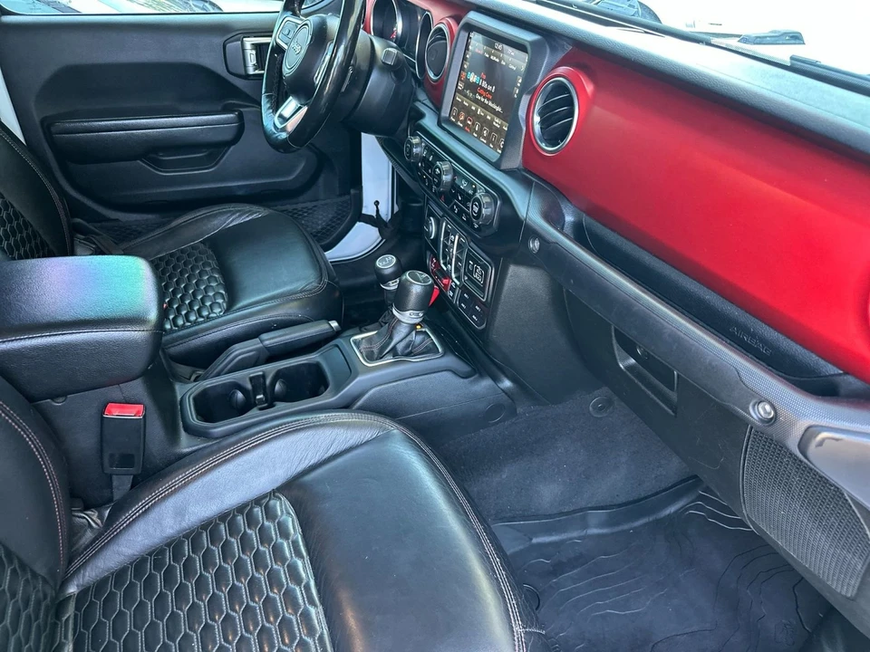 2020 Jeep JT Gladiator - Image 16 of 31