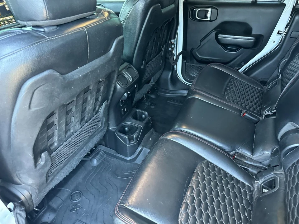 2020 Jeep JT Gladiator - Image 12 of 31