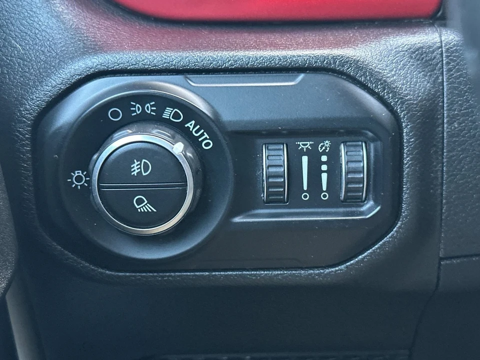 2020 Jeep JT Gladiator - Image 29 of 31