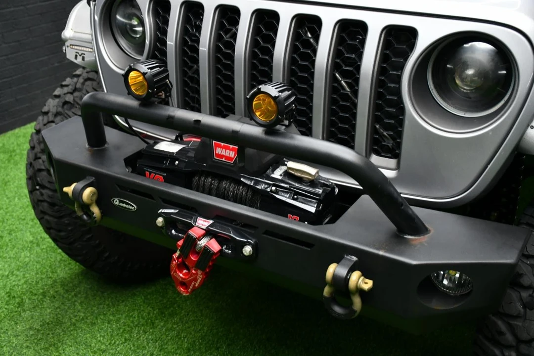 2020 Jeep JT Gladiator - Image 2 of 31