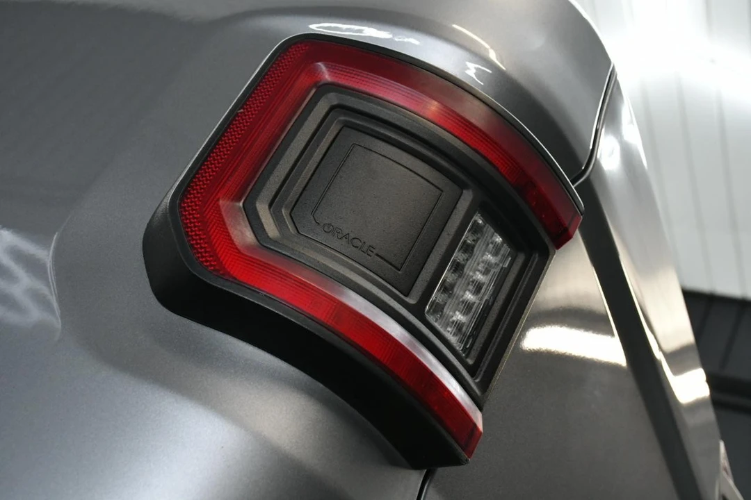 2020 Jeep JT Gladiator - Image 13 of 31