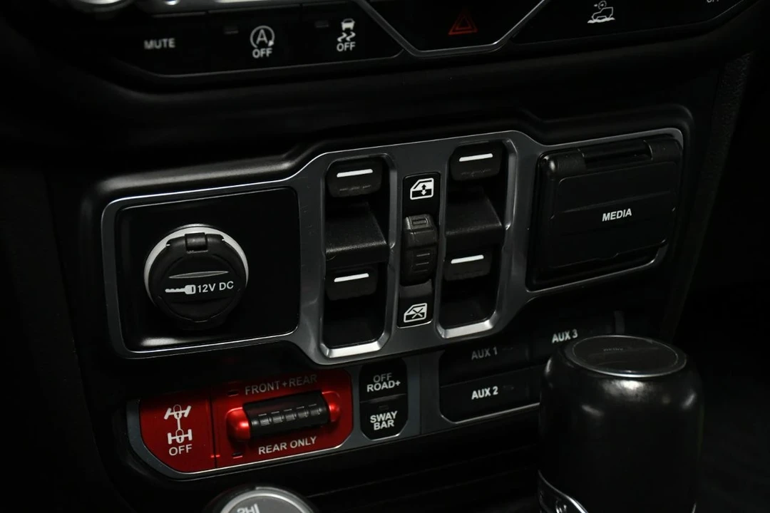2020 Jeep JT Gladiator - Image 30 of 31