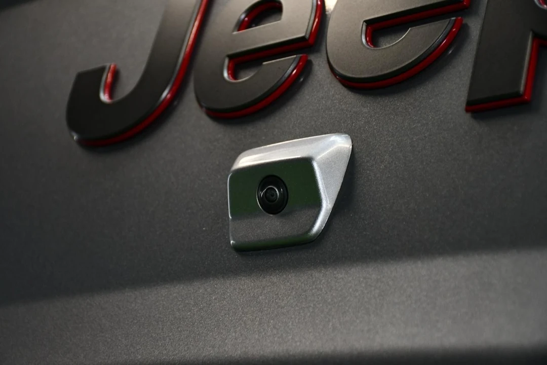 2020 Jeep JT Gladiator - Image 17 of 31