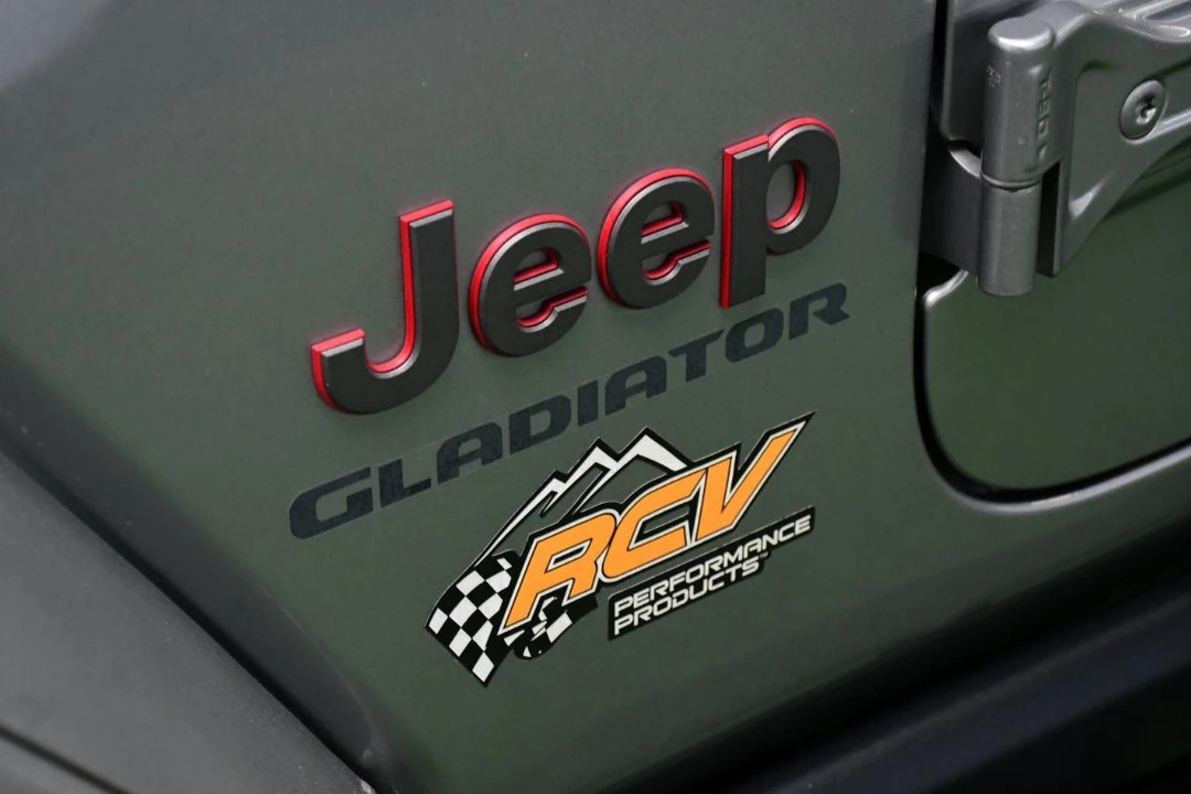 2020 Jeep JT Gladiator - Image 11 of 31