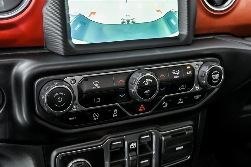 2020 Jeep JT Gladiator - Image 28 of 31