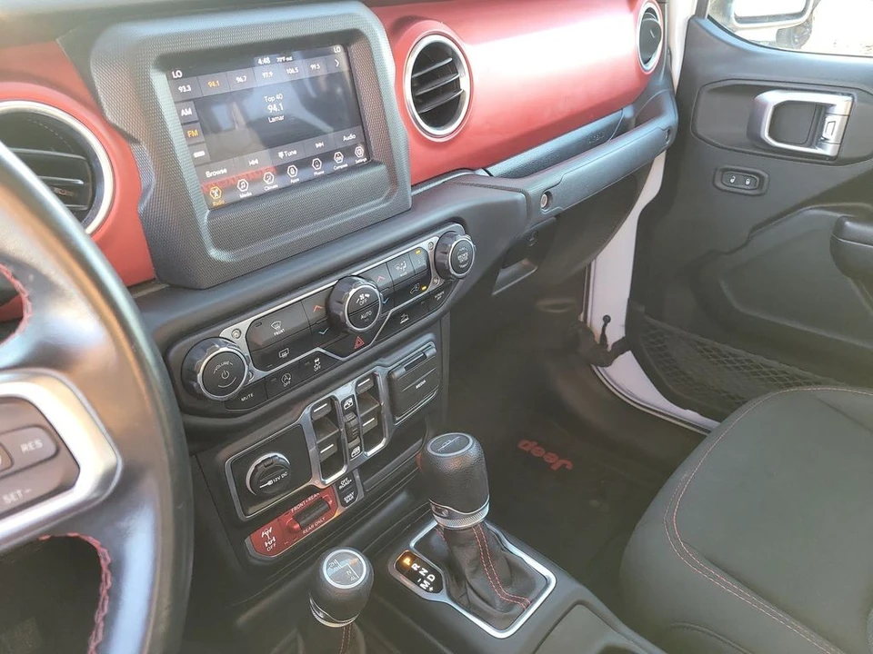 2020 Jeep JT Gladiator - Image 18 of 21