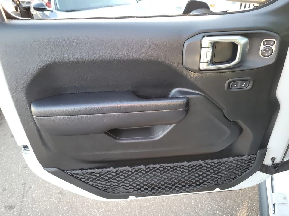 2020 Jeep JT Gladiator - Image 14 of 21