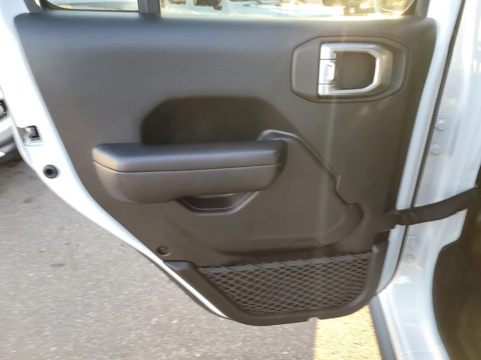2020 Jeep JT Gladiator - Image 9 of 21