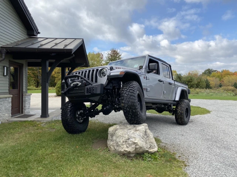 2020 Jeep JT Gladiator - Image 7 of 31