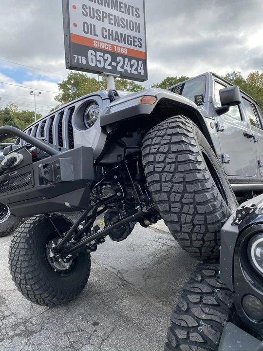 2020 Jeep JT Gladiator - Image 9 of 31