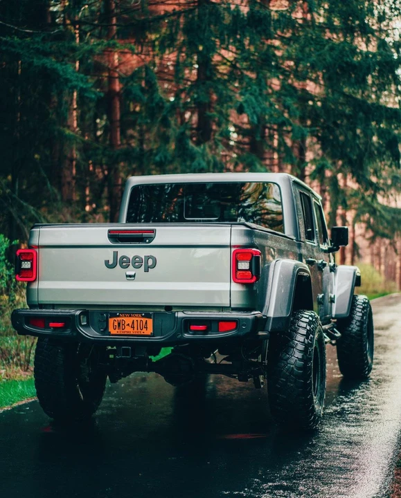 2020 Jeep JT Gladiator - Image 4 of 31